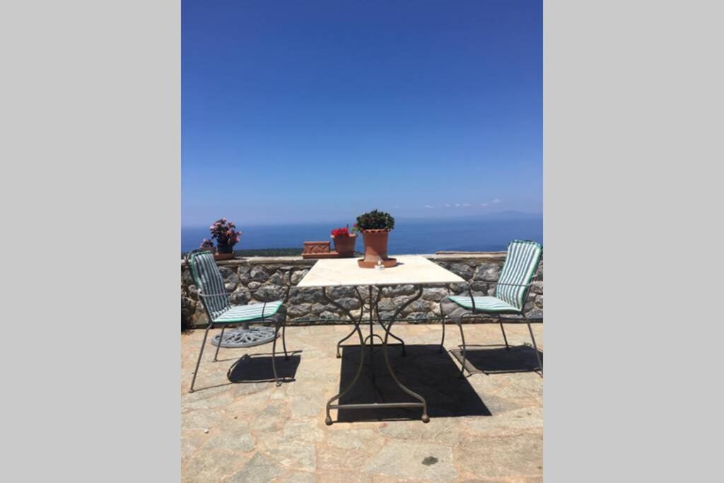Πύργος Παραδοσιακός Με Μαγευτική Θέα - Villa Traditional Tower With Amazing Sea View Ареополис Екстериор снимка