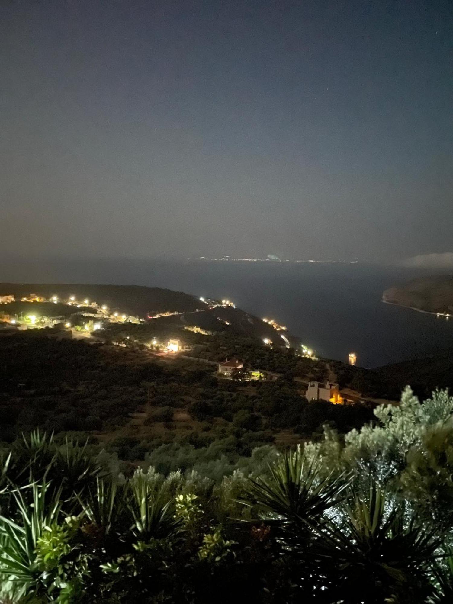 Πύργος Παραδοσιακός Με Μαγευτική Θέα - Villa Traditional Tower With Amazing Sea View Ареополис Екстериор снимка